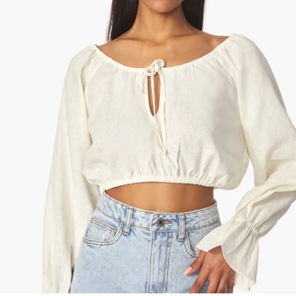 WeWoreWhat CottageCore REVOLVE Capsule Statement Sleeve Tie Crop Top Cottage